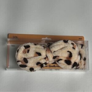 Spa Solutions Animal Print  Microfiber  Plush Spa Style Bow Elastic  Headband